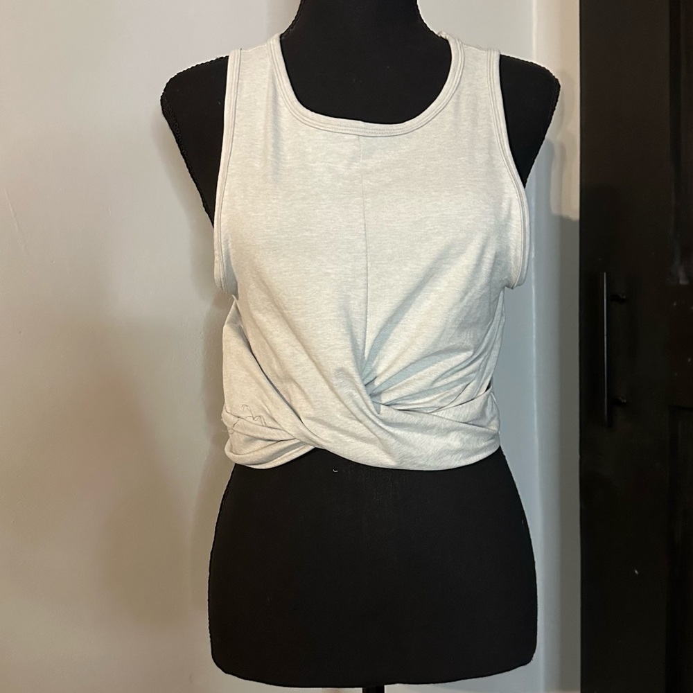 Yogalicious Twist Cropped Tank